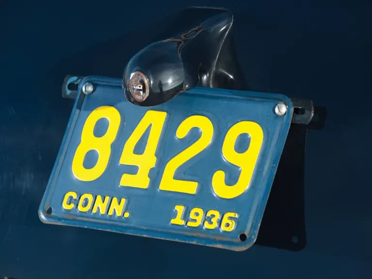 1936 Cord 810 & 812 - Image 13 of 16