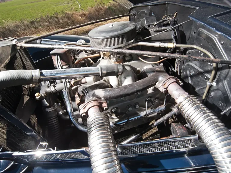 1936 Cord 810 & 812 - Image 15 of 16