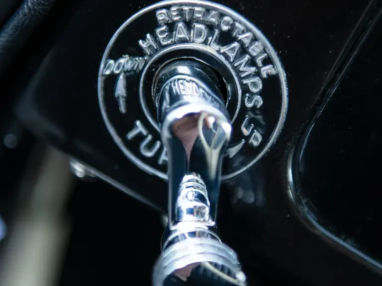 1936 Cord 810 & 812 - Image 20 of 31
