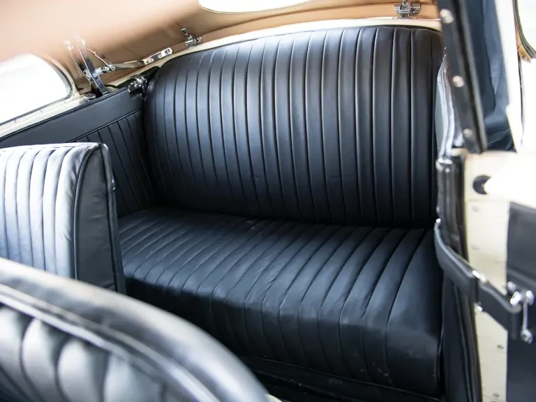 1936 Cord 810 & 812 - Image 28 of 31