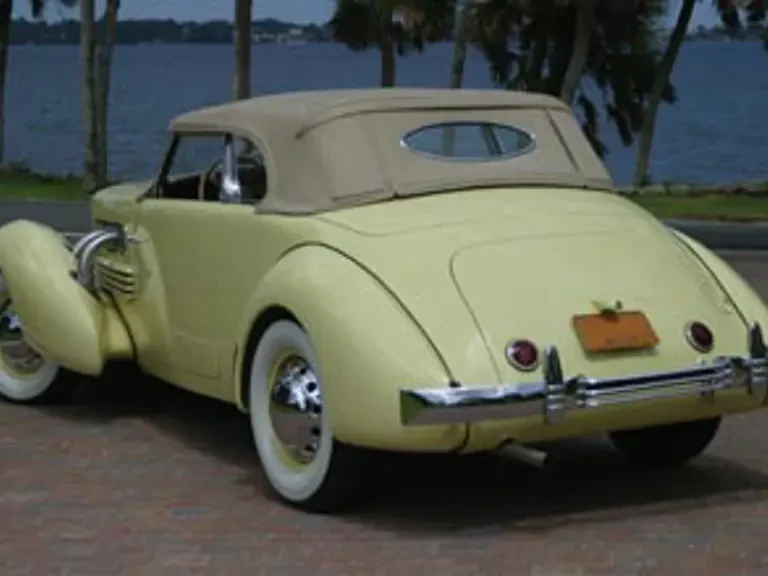 1936 Packard Twelve - Image 8 of 9
