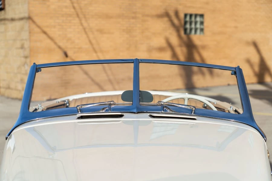1936 Cord 810 & 812 - Image 14 of 31