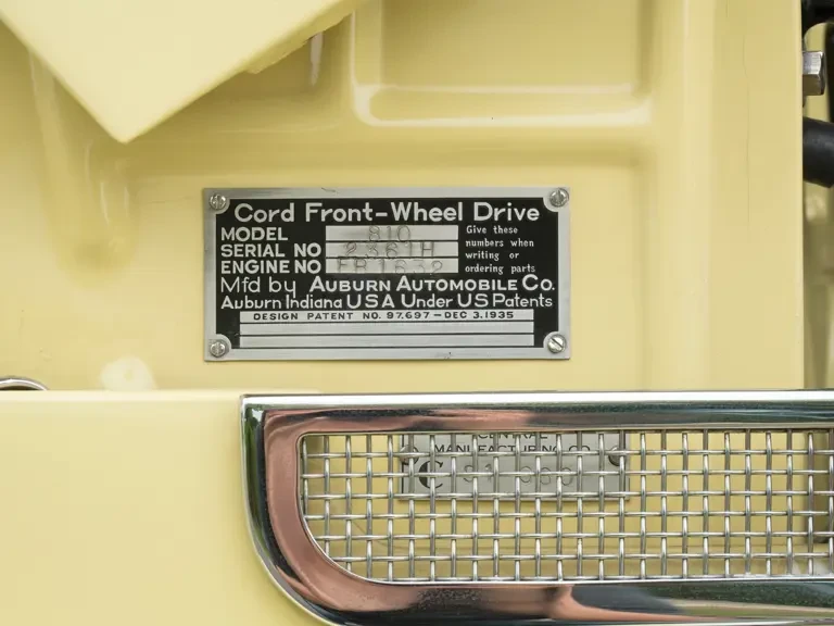 1936 Cord 810 & 812 - Image 17 of 20
