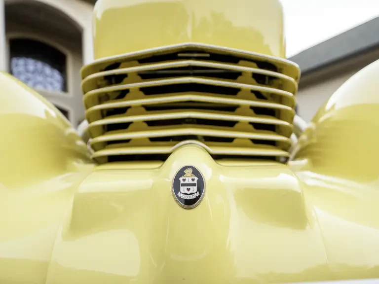 1936 Cord 810 & 812 - Image 7 of 31