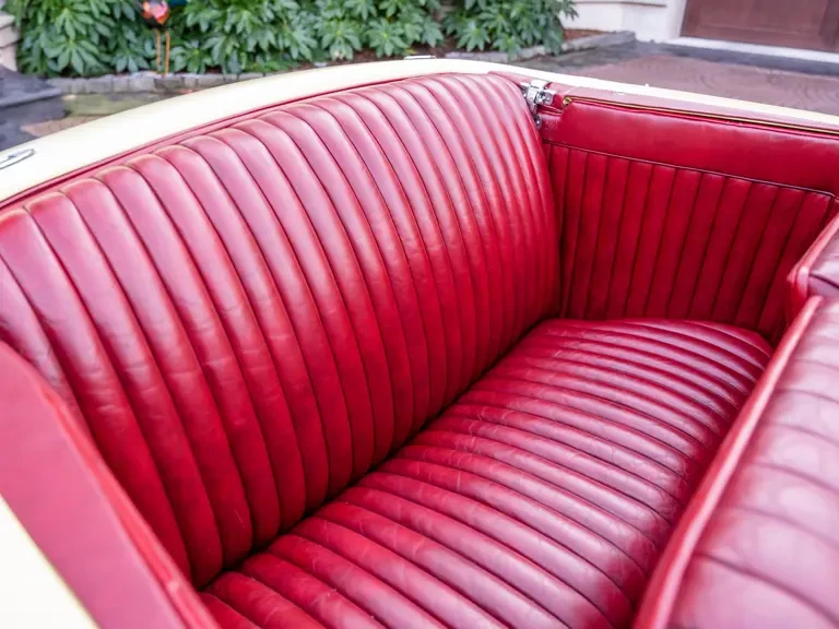 1936 Cord 810 & 812 - Image 23 of 31