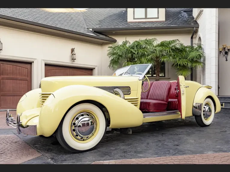 1936 Cord 810 & 812 - Image 28 of 31