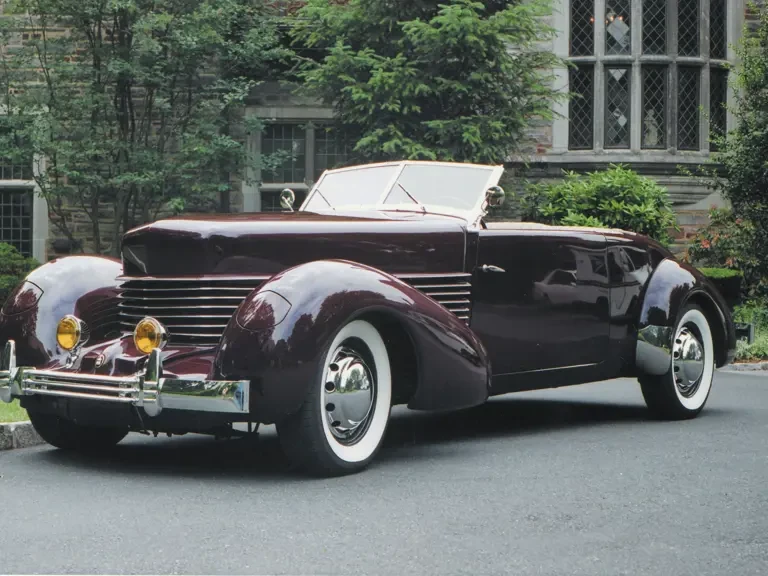 1936 Cord 810 & 812 - Image 2 of 2