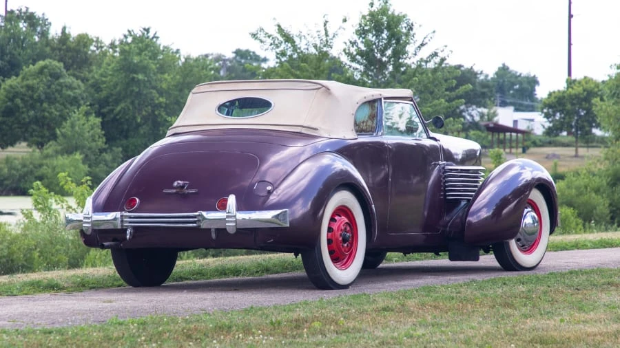 1936 Cord 810 & 812 - Image 3 of 13