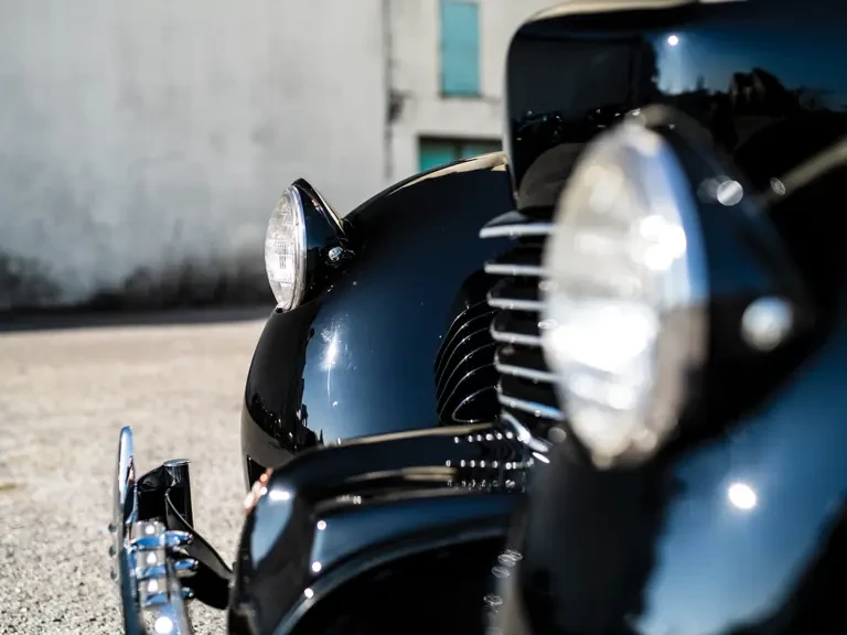 1936 Cord 810 & 812 - Image 20 of 28