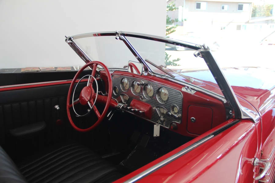 1936 Cord 810 & 812 - Image 2 of 3