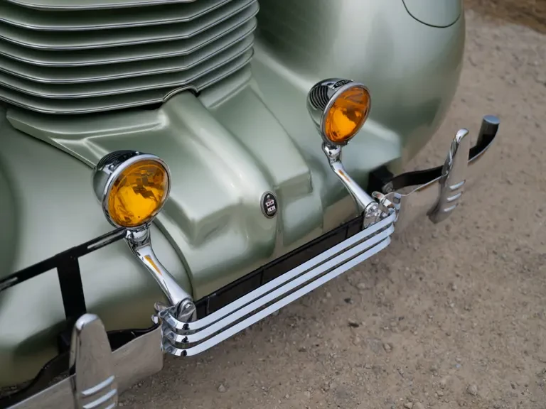 1936 Cord 810 & 812 - Image 22 of 31