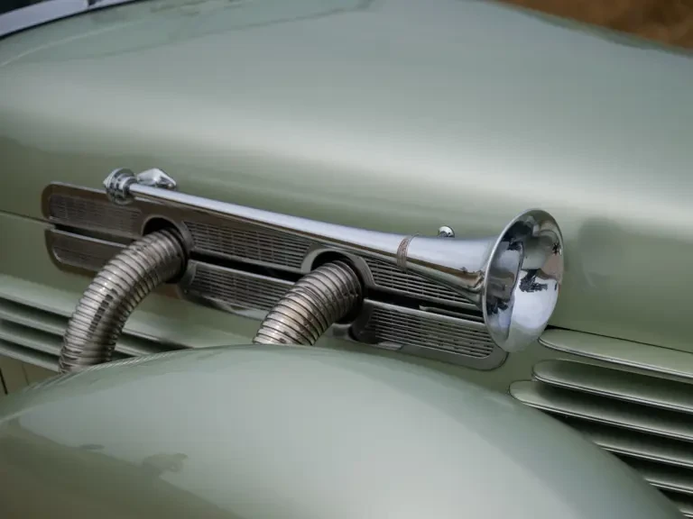1936 Cord 810 & 812 - Image 19 of 31