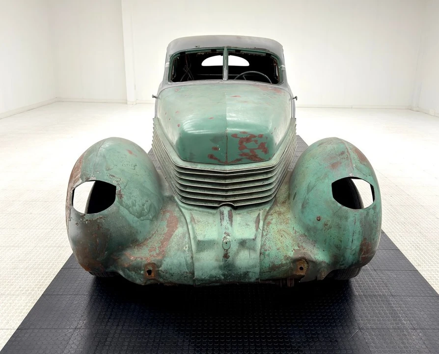 1936 Cord 810 & 812 - Image 8 of 12
