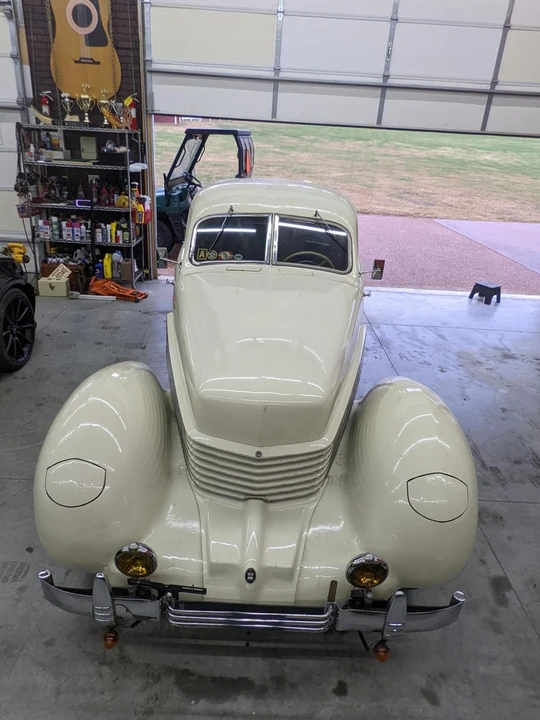 1936 Cord 810 & 812 - Image 17 of 31