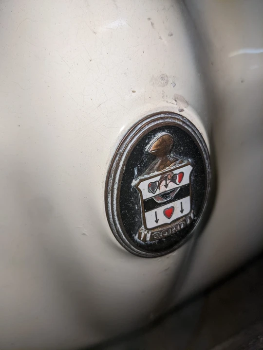1936 Cord 810 & 812 - Image 20 of 31