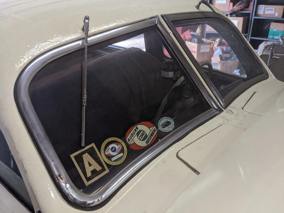 1936 Cord 810 & 812 - Image 25 of 31