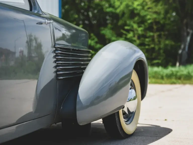 1936 Cord 810 & 812 - Image 19 of 19