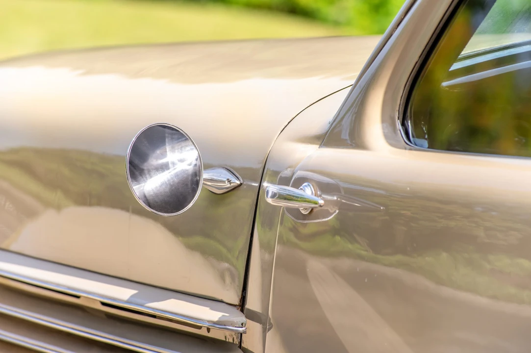 1936 Cord 810 & 812 - Image 27 of 31
