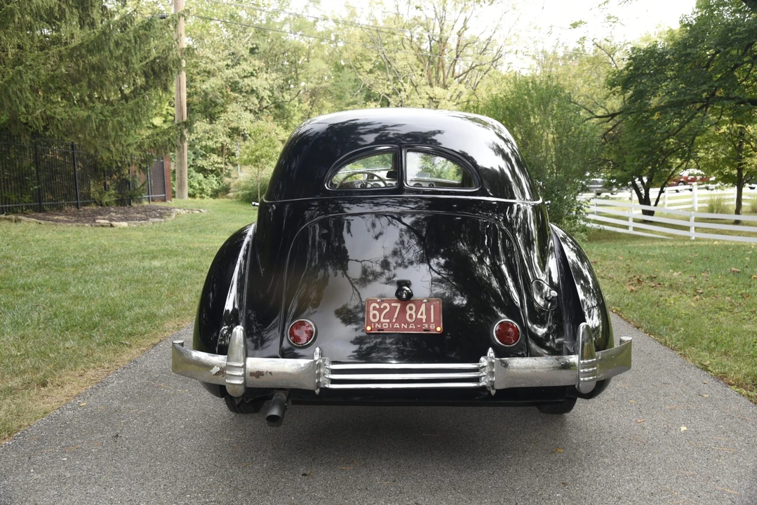 1936 Cord 810 & 812 - Image 16 of 31