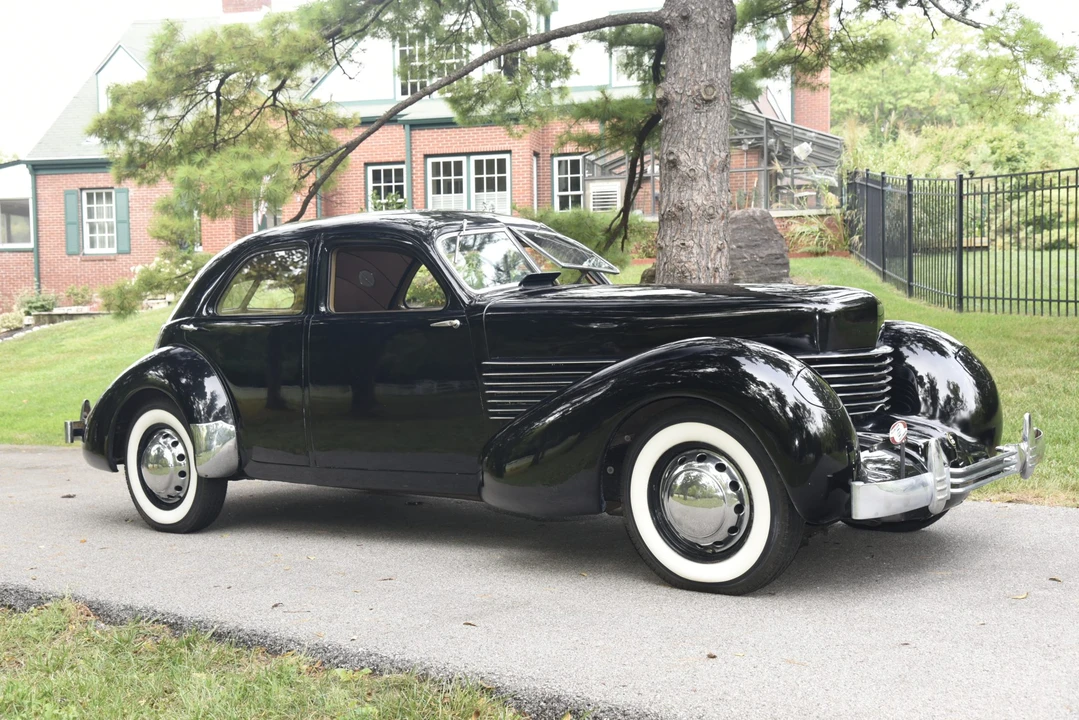 1936 Cord 810 & 812 - Image 30 of 31