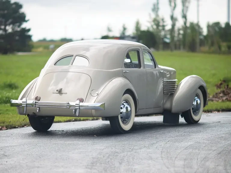 1936 Cord 810 & 812 - Image 3 of 16