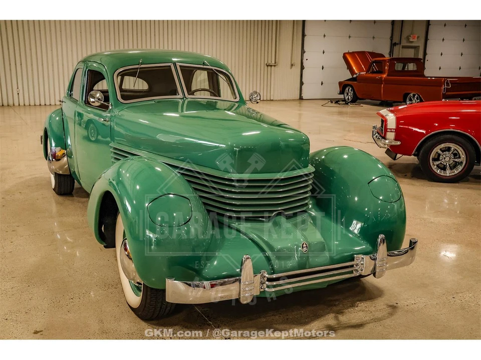 1936 Cord 810 & 812 - Image 12 of 31