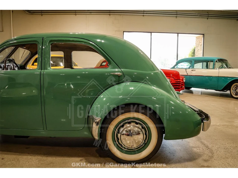 1936 Cord 810 & 812 - Image 29 of 31