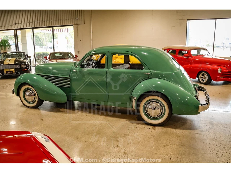 1936 Cord 810 & 812 - Image 5 of 31