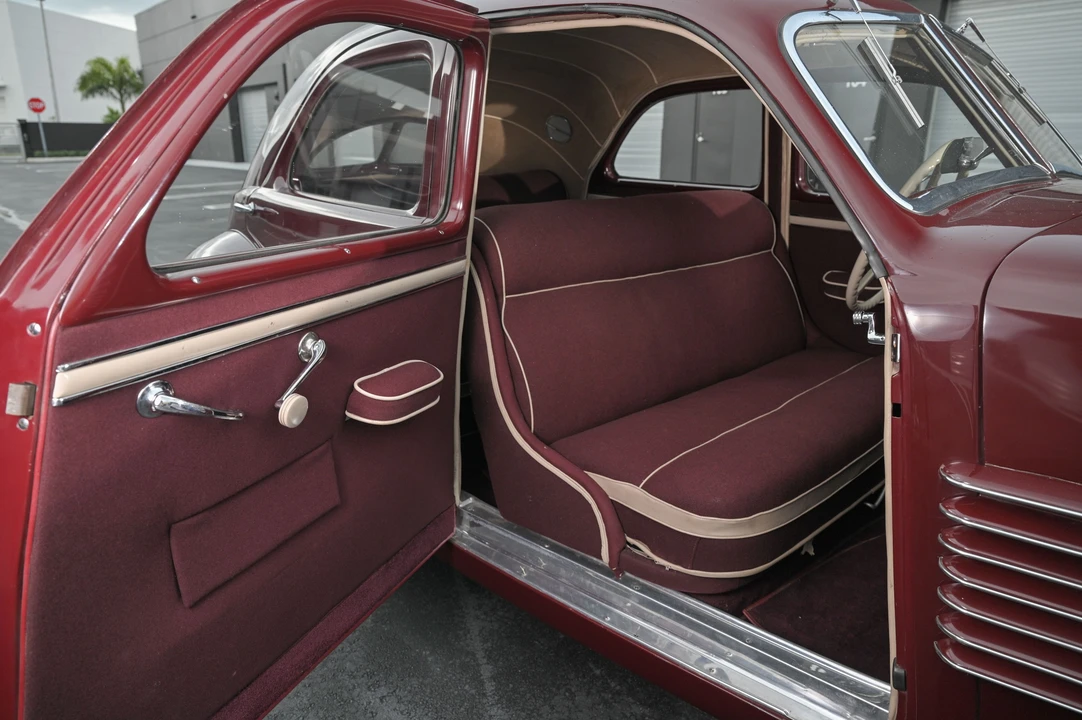 1936 Cord 810 & 812 - Image 21 of 31