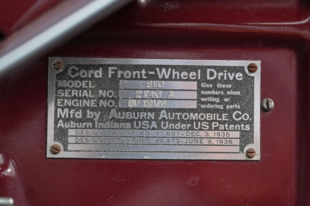 1936 Cord 810 & 812 - Image 30 of 31