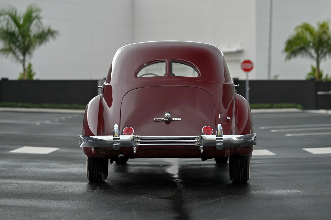 1936 Cord 810 & 812 - Image 6 of 31