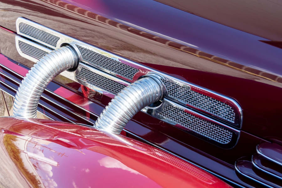 1936 Cord 810 & 812 - Image 15 of 16