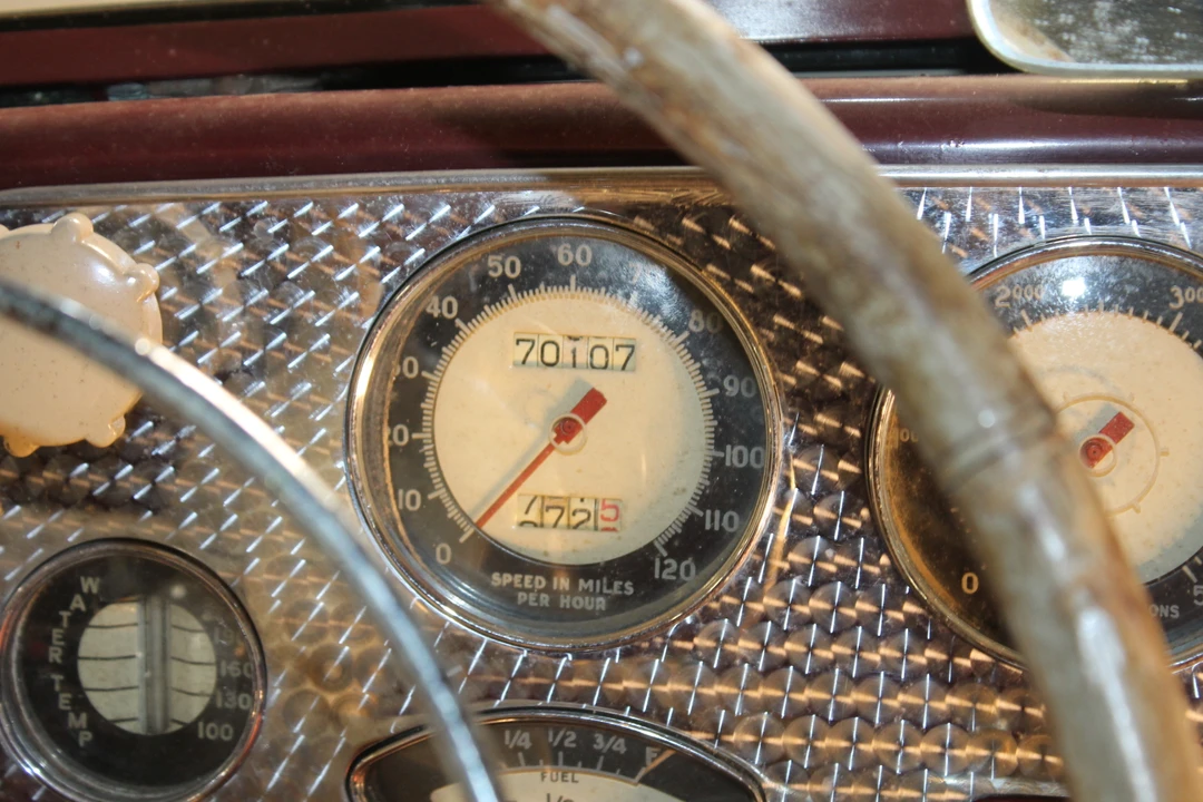 1936 Cord 810 & 812 - Image 20 of 31