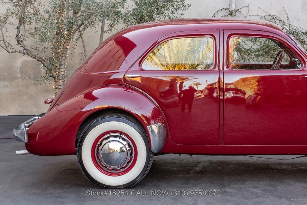 1936 Cord 810 & 812 - Image 12 of 12