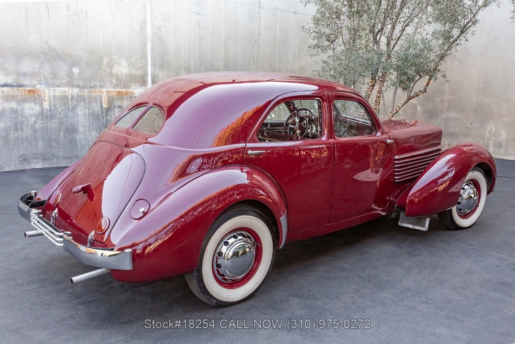 1936 Cord 810 & 812 - Image 6 of 12
