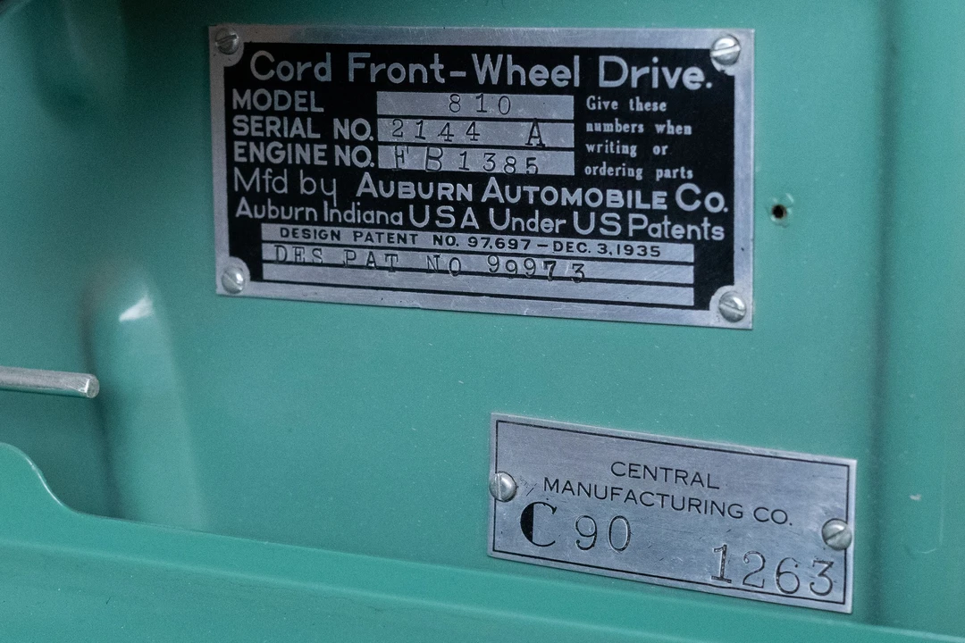 1936 Cord 810 & 812 - Image 12 of 29