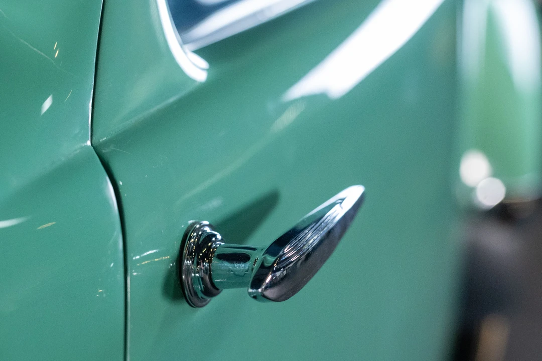 1936 Cord 810 & 812 - Image 25 of 29