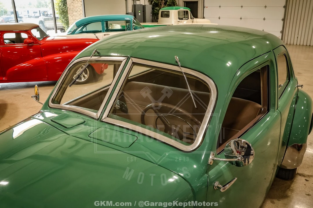 1936 Cord 810 & 812 - Image 24 of 31