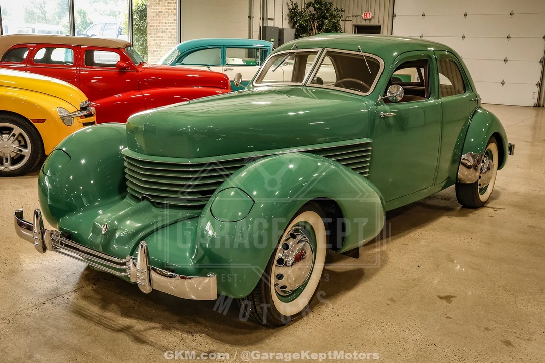 1936 Cord 810 & 812 - Image 4 of 31