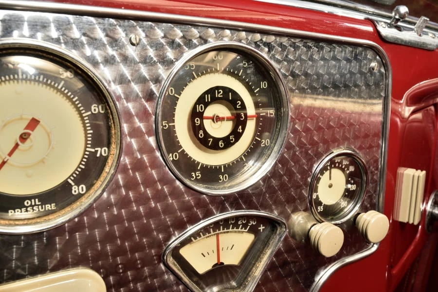 1936 Cord 810 & 812 - Image 20 of 30
