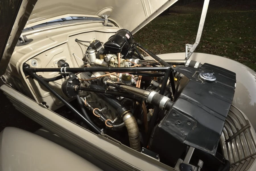 1936 Cord 810 & 812 - Image 28 of 30