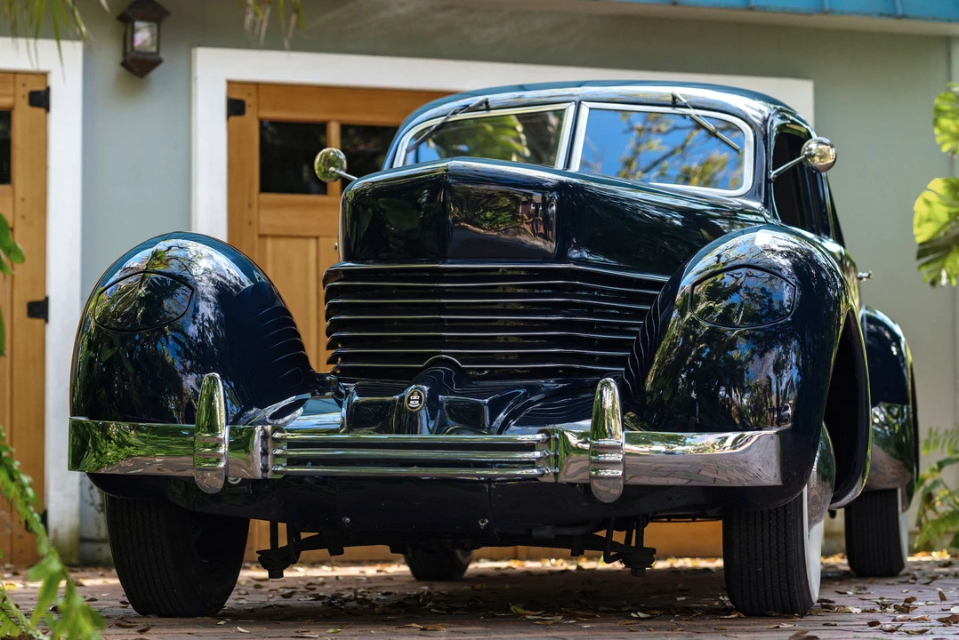 1936 Cord 810 & 812 - Image 4 of 19
