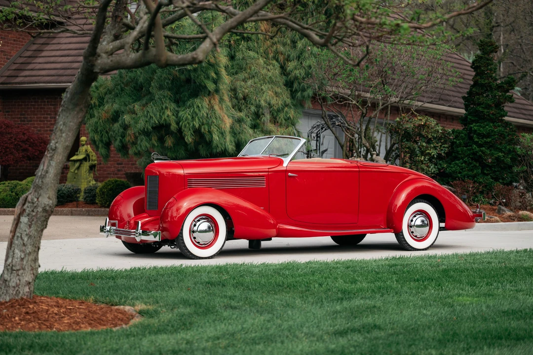 1936 Cord 810 & 812 - Image 4 of 31