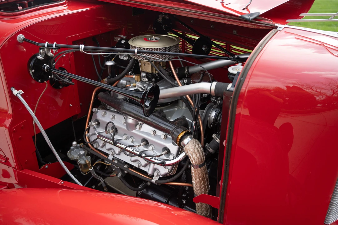 1936 Cord 810 & 812 - Image 16 of 31