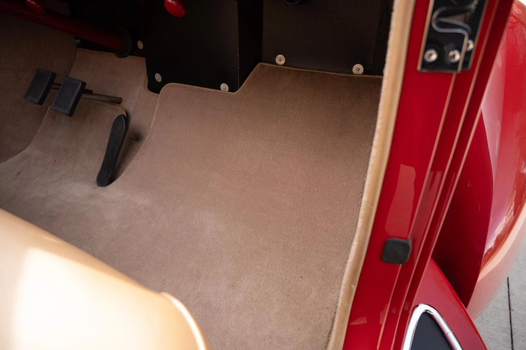 1936 Cord 810 & 812 - Image 30 of 31