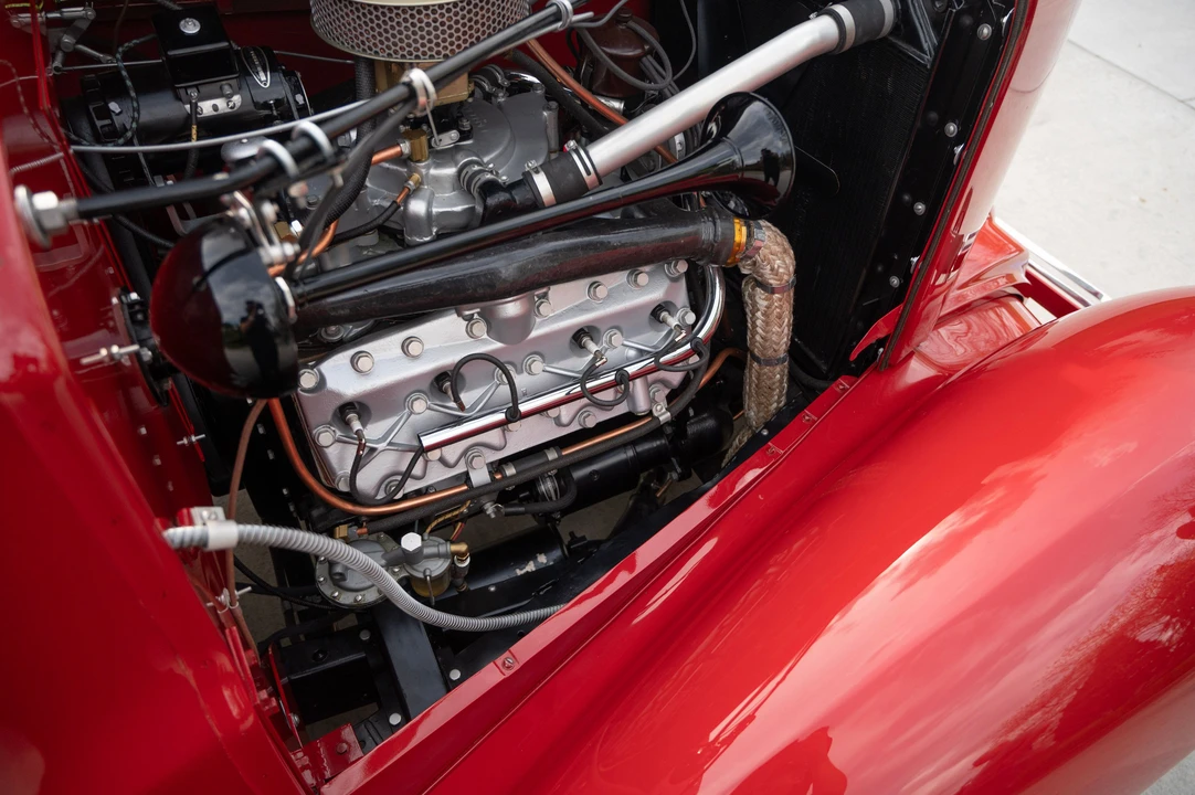 1936 Cord 810 & 812 - Image 15 of 31