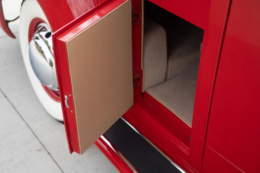 1936 Cord 810 & 812 - Image 20 of 31