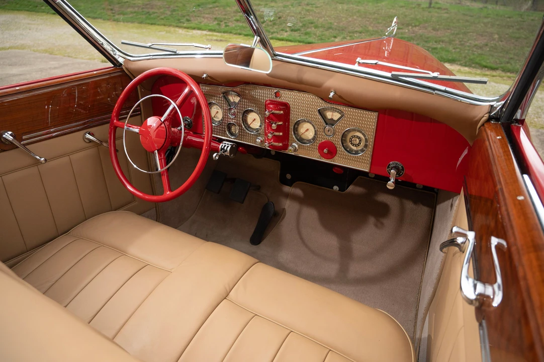 1936 Cord 810 & 812 - Image 7 of 31