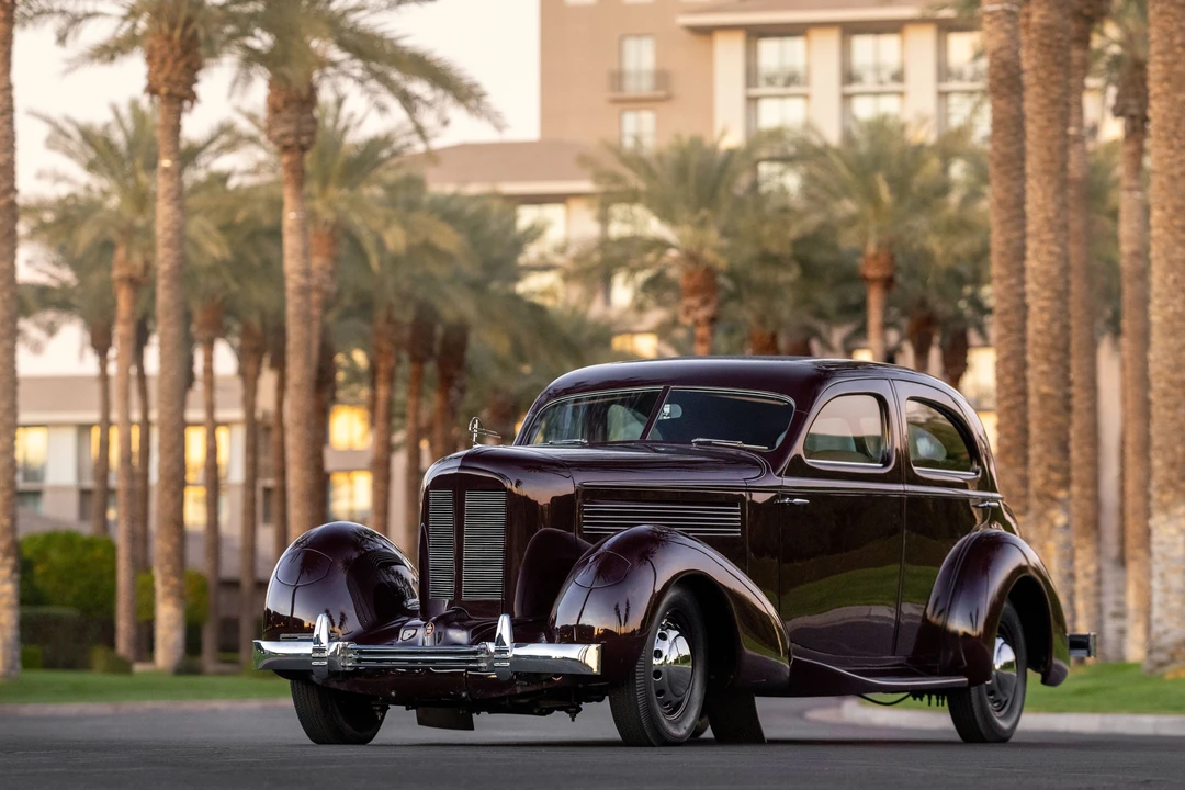 1936 Cord 810 & 812 - Image 23 of 31