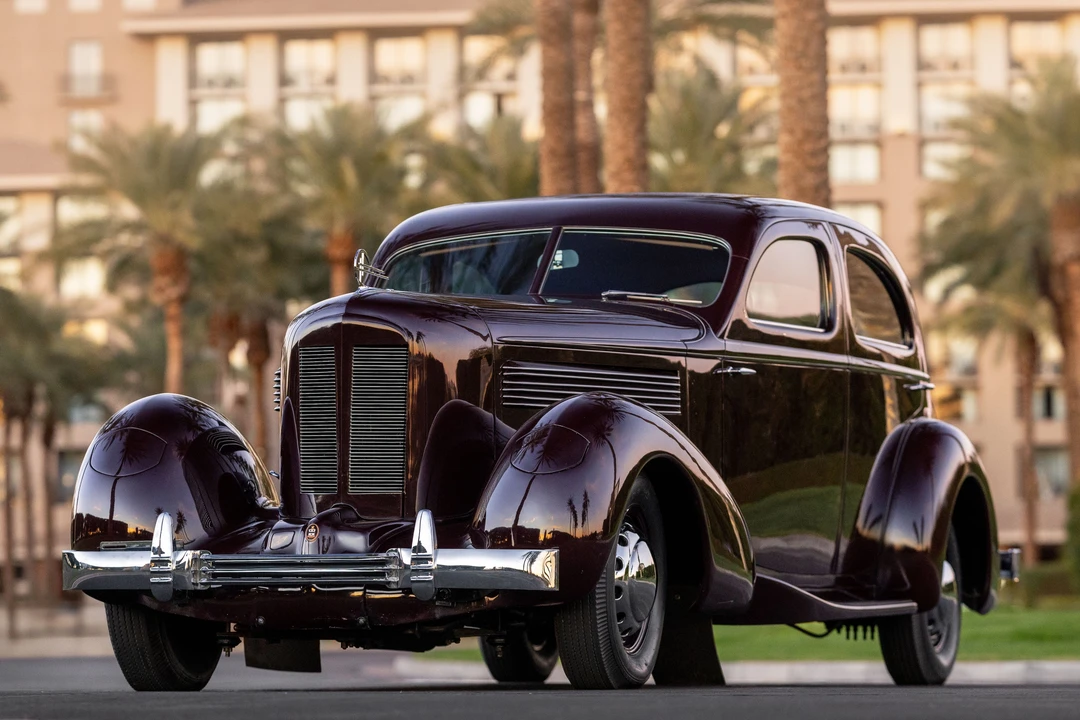1936 Cord 810 & 812 - Image 22 of 31